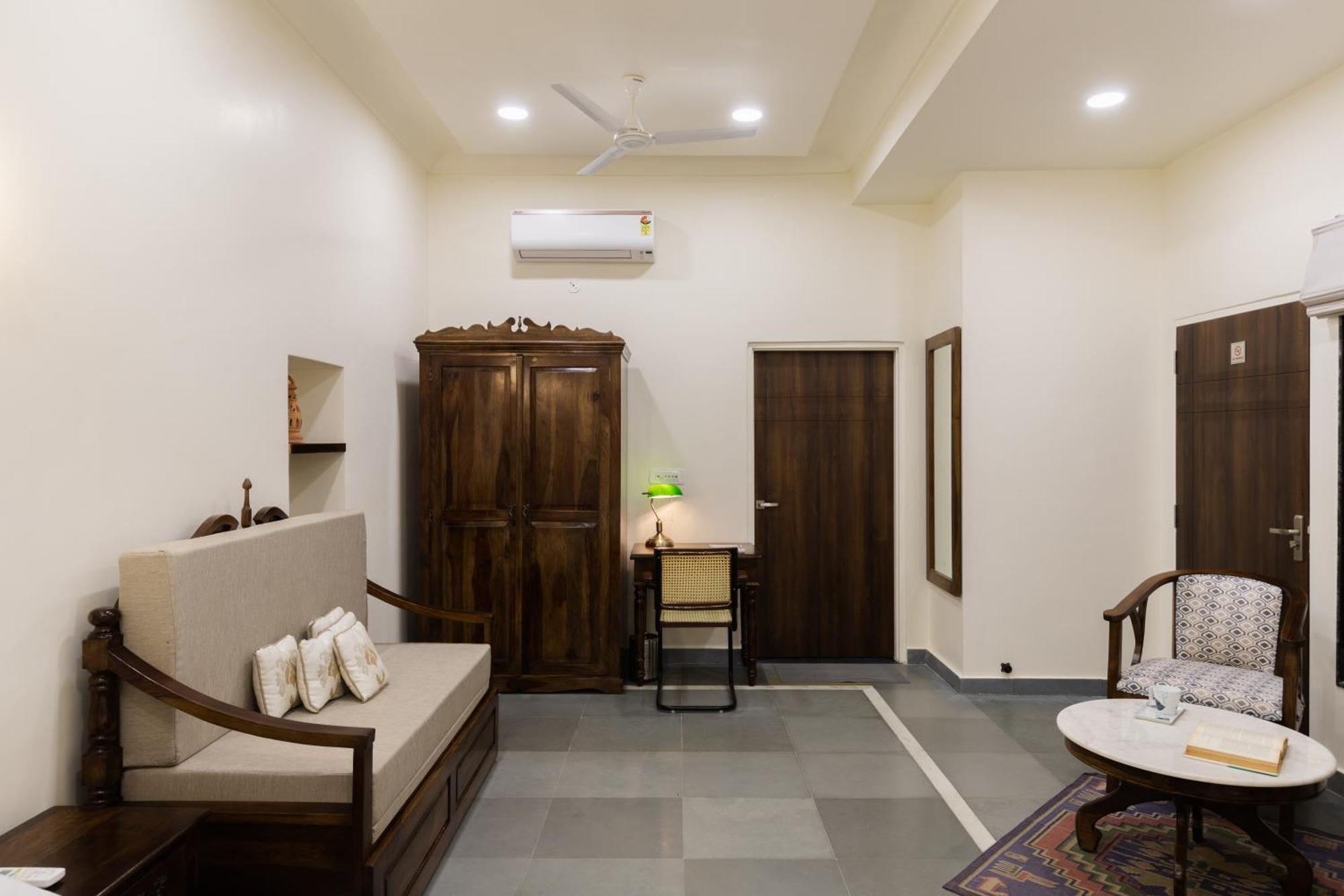 Heart Of The City Homestay By Rashmi Τζαϊπούρ Εξωτερικό φωτογραφία