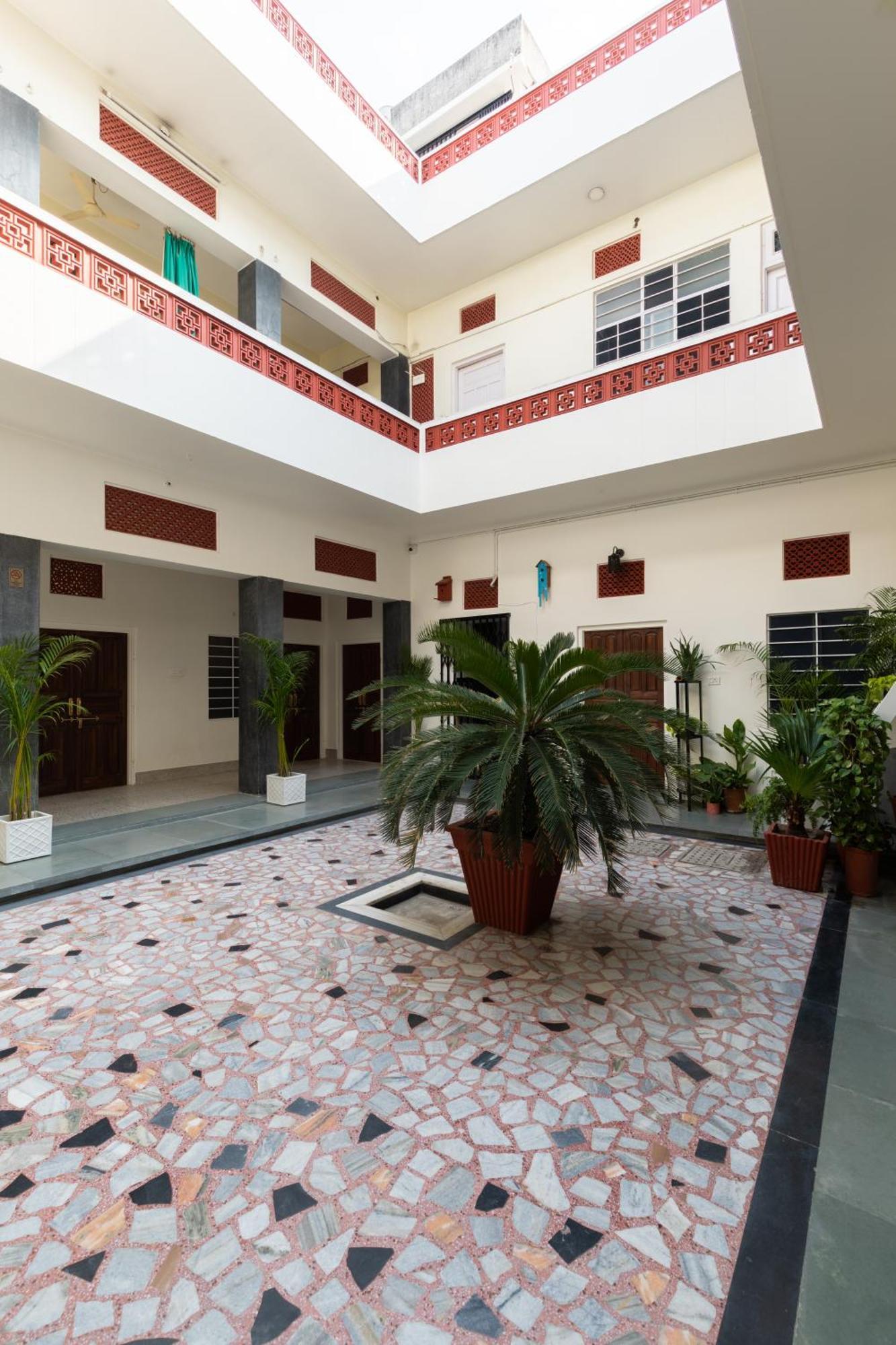 Heart Of The City Homestay By Rashmi Τζαϊπούρ Εξωτερικό φωτογραφία